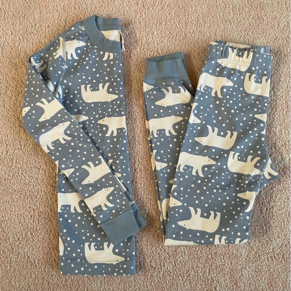 Hanna Andersson Blue and Cream Polar Bear Long Sleeve Jammies